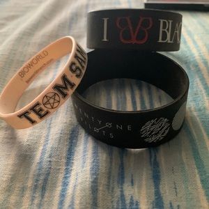 3 rubber emo bands bracelets